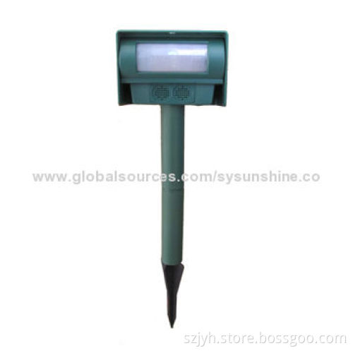 Solar ultrasonic pest repellerNew